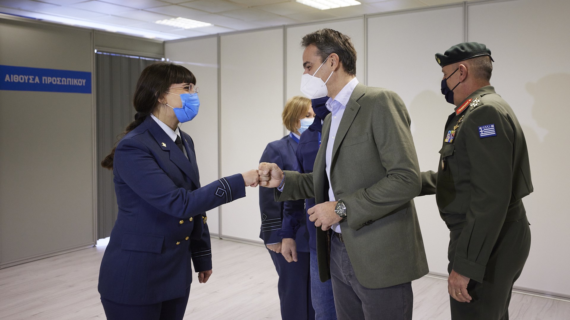 Μητσοτάκης: Η ανάρτηση για τη ροή των εμβολιασμών και το “ευχαριστώ” στα στελέχη των Ενόπλων Δυνάμεων