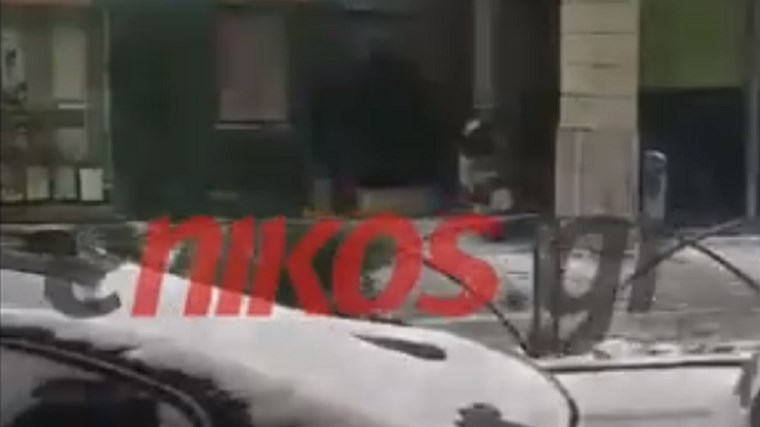 Κακοκαιρία “Μήδεια”: Χιονίζει στην Κομοτηνή – Ποιοι δρόμοι είναι κλειστοί στη Ροδόπη – ΒΙΝΤΕΟ αναγνώστη