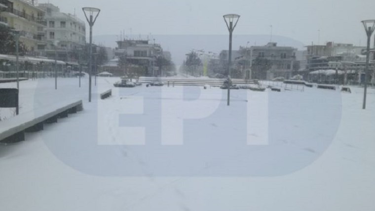 Κακοκαιρία “Μήδεια”: Πολικές θερμοκρασίες, ισχυροί άνεμοι και χιονοθύελλες στον Έβρο – ΒΙΝΤΕΟ