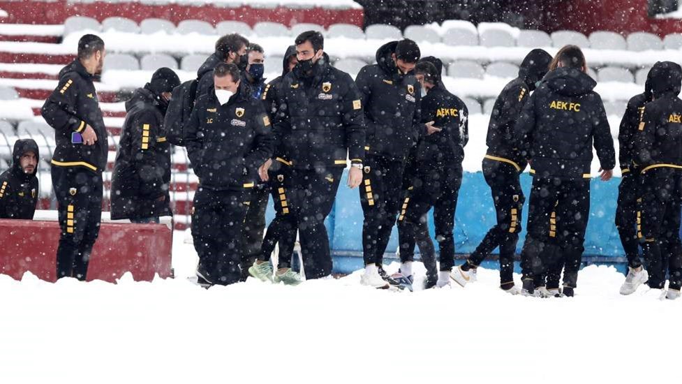 Αναβολή του ΑΕΛ-ΑΕΚ αποφάσισε ο διαιτητής – Οι θέσεις των δύο ομάδων