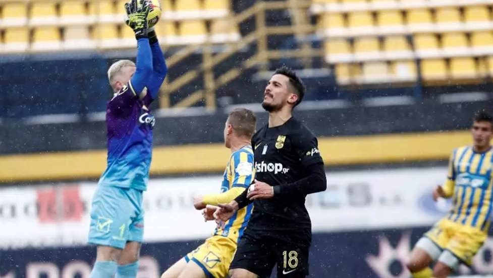 «Κόλλησε» στο… χιόνι ο Άρης – Έμεινε στο 0-0 κόντρα στον Παναιτωλικό