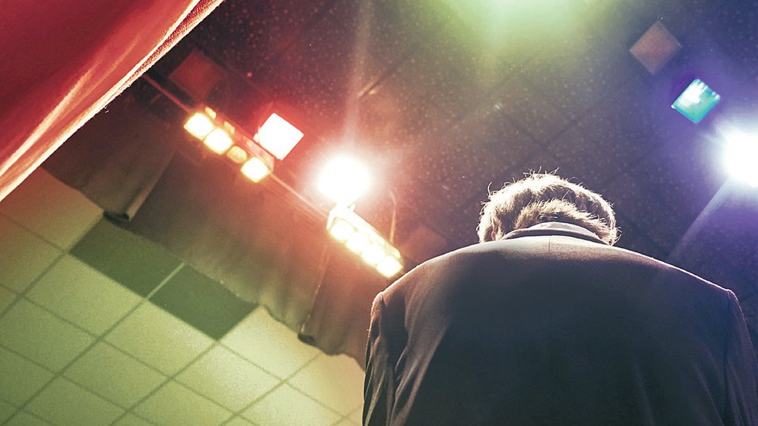 Κρυμμένα μυστικά στα καμαρίνια – “Καταιγίδα” αποκαλύψεων και νέα πρόσωπα στο προσκήνιο