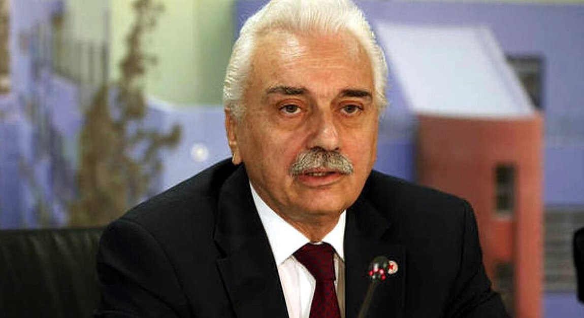 Πρόεδρος του Ελληνικού Ερυθρού Σταυρού στη Realnews: Κανείς μόνος απέναντι στις δυσκολίες