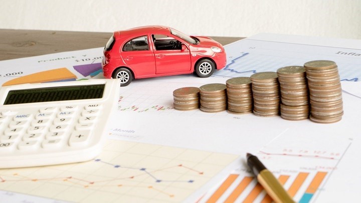 Τρία φορο- «στοιχήματα» έως τον Απρίλιο – Τι θα γίνει με προκαταβολή φόρου και e- αποδείξεις