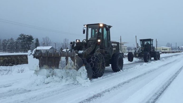 Κακοκαιρία “Μήδεια”: Γιγαντιαία κινητοποίηση των Ενόπλων Δυνάμεων στην Αττική