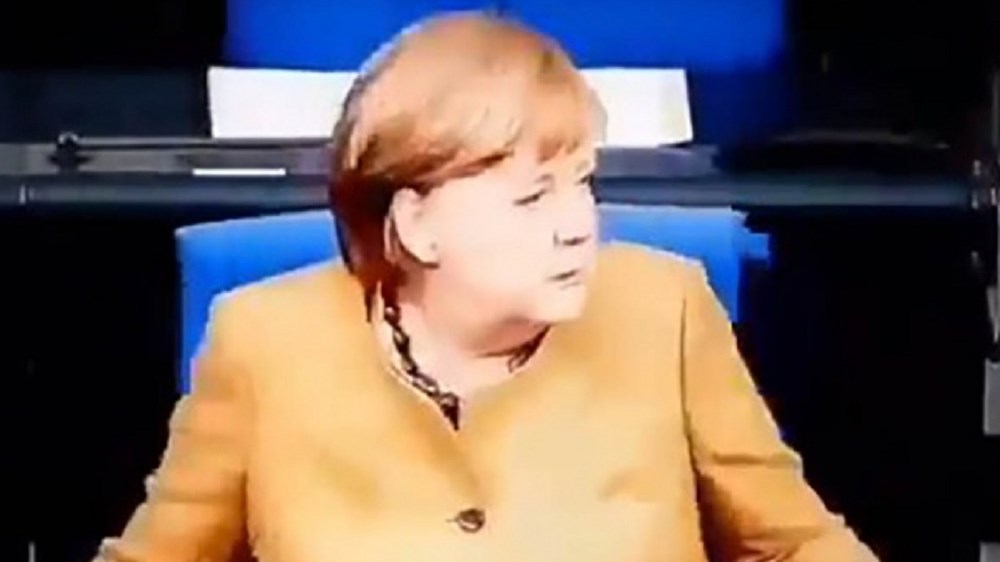 Μέρκελ: Η αντίδραση πανικού όταν συνειδητοποίησε ότι ξέχασε τη μάσκα της – Viral ΒΙΝΤΕΟ