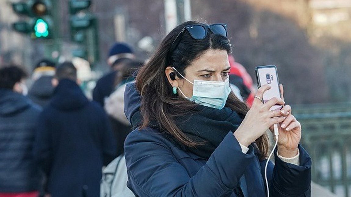 Κορονοϊός – Ιταλία: Πολυκοσμία σε κεντρικές περιοχές – Οι αρχές έκλεισαν εμπορικές οδούς