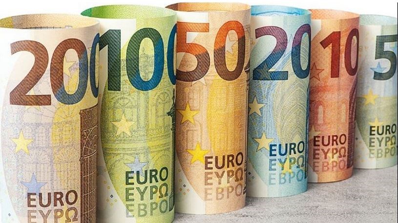 Τα δύο “κλειδιά” που ανοίγουν την έβδομη Επιστρεπτέα – Πότε θα γίνουν οι πληρωμές