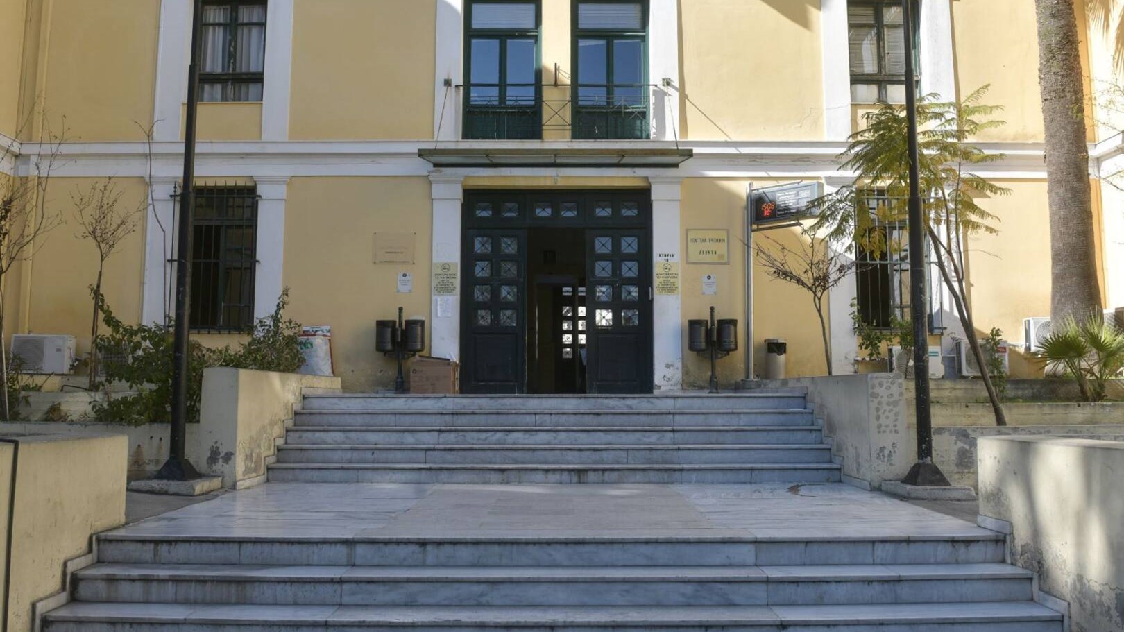 Προφυλακιστέος ο 62χρονος καθηγητής που κατηγορείται για σεξουαλική κακοποίηση μαθητή του