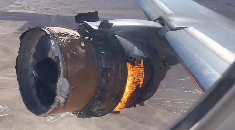 Boeing 777: Τι προκαλεί την έκρηξη στους κινητήρες