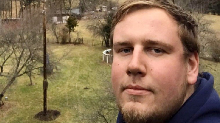 Νέα Υόρκη: Σκοτώθηκε από έκρηξη ενώ ετοιμαζόταν να αποκαλύψει το φύλο του μωρού του