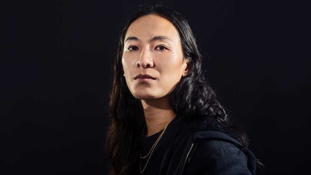 Αλεξάντερ Γουάνγκ: Νέες καταγγελίες σε βάρος του διάσημου σχεδιαστή μόδας