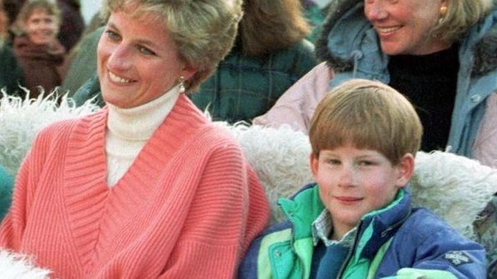 Πριγκίπισσα Νταϊάνα: Θα ήταν έξαλλη με τον Χάρι για το Megxit – Δεν θα τα πήγαινε καλά με τη Μέγκαν