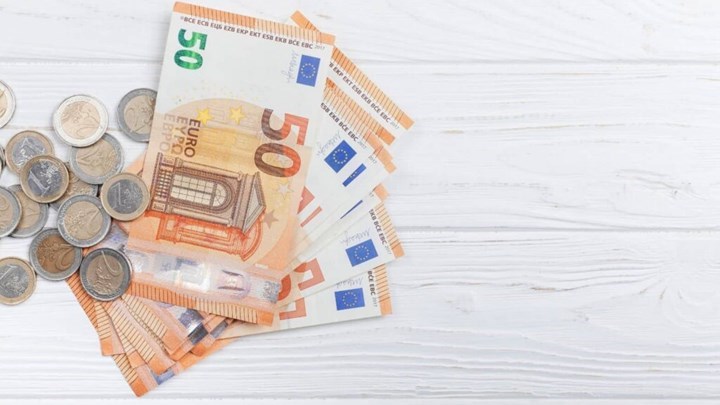 Εκκρεμείς συντάξεις: Κοντά στα 500 εκατ. ευρώ το κόστος – Η ανησυχία της Ε.Ε. και οι καθυστερήσεις