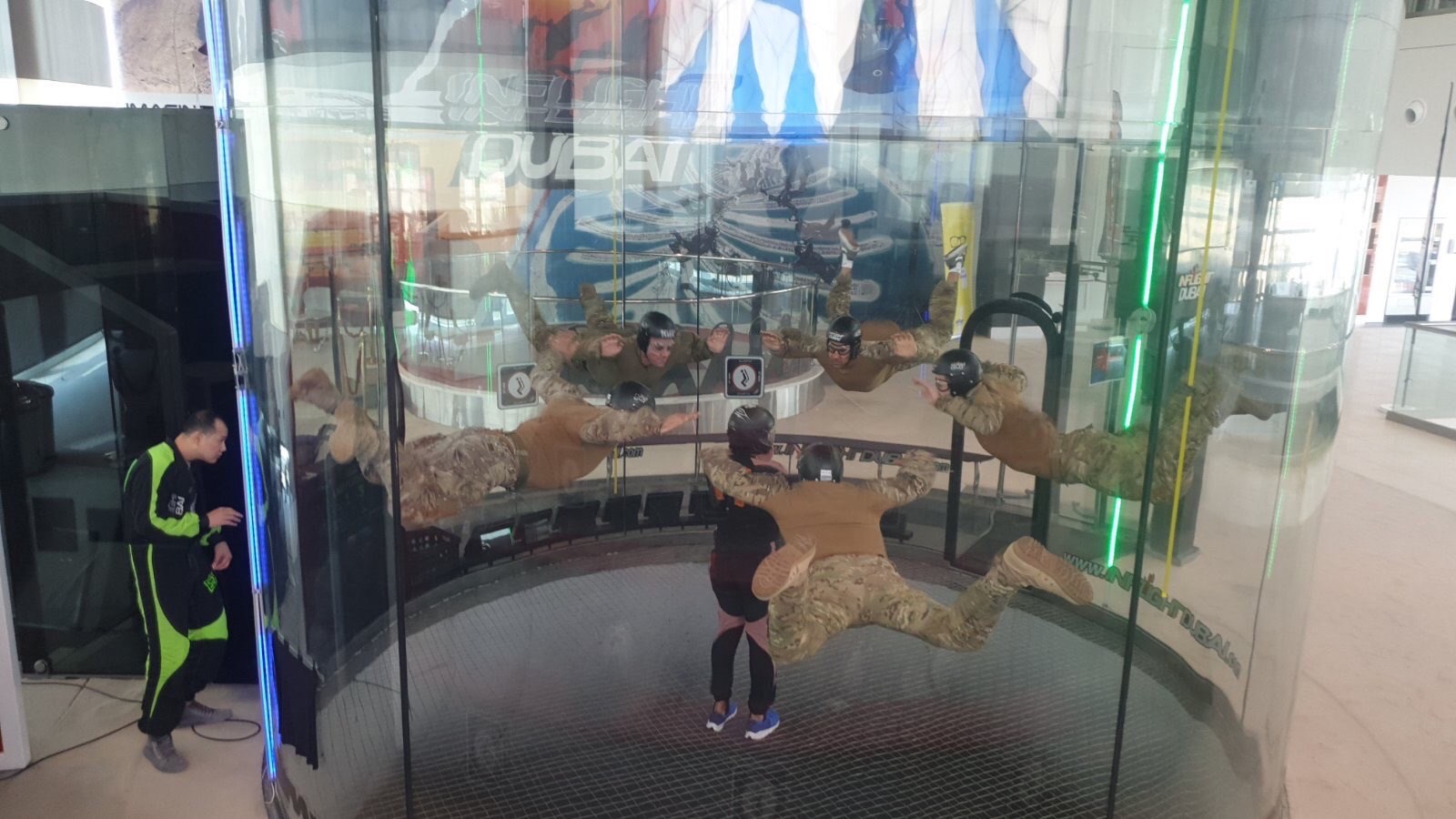 Η ελίτ των Ειδικών Δυνάμεων εκπαιδεύεται στα Ηνωμένα Αραβικά Εμιράτα – ΦΩΤΟ