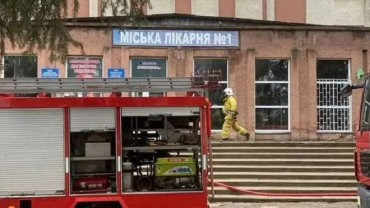 Ουκρανία: Έκρηξη σε νοσοκομείο της πόλης Τσερνίβτσι – Ένας νεκρός και ένας τραυματίας