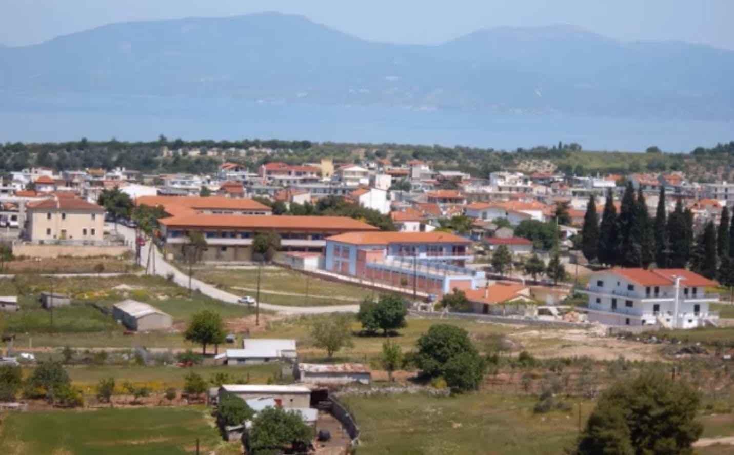 Κορονοϊός: Σε σκληρό lockdown η Μαλεσίνα – Αναλυτικά τα νέα μέτρα