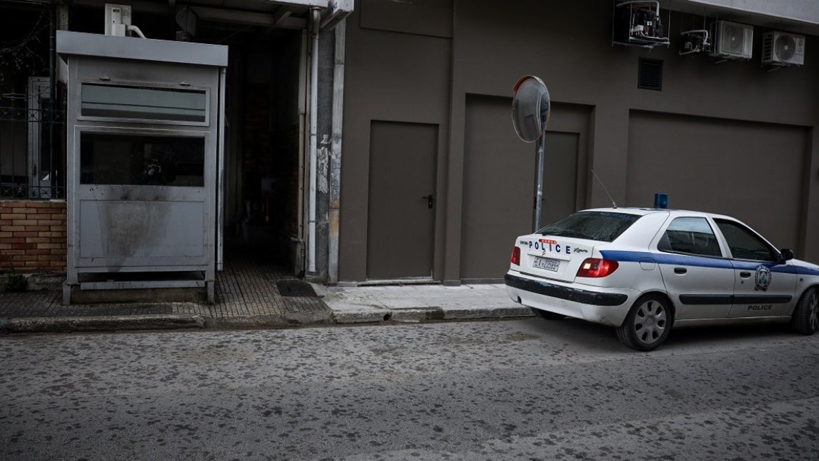 Επίθεση με μολότοφ στο Α.Τ. Καισαριανής