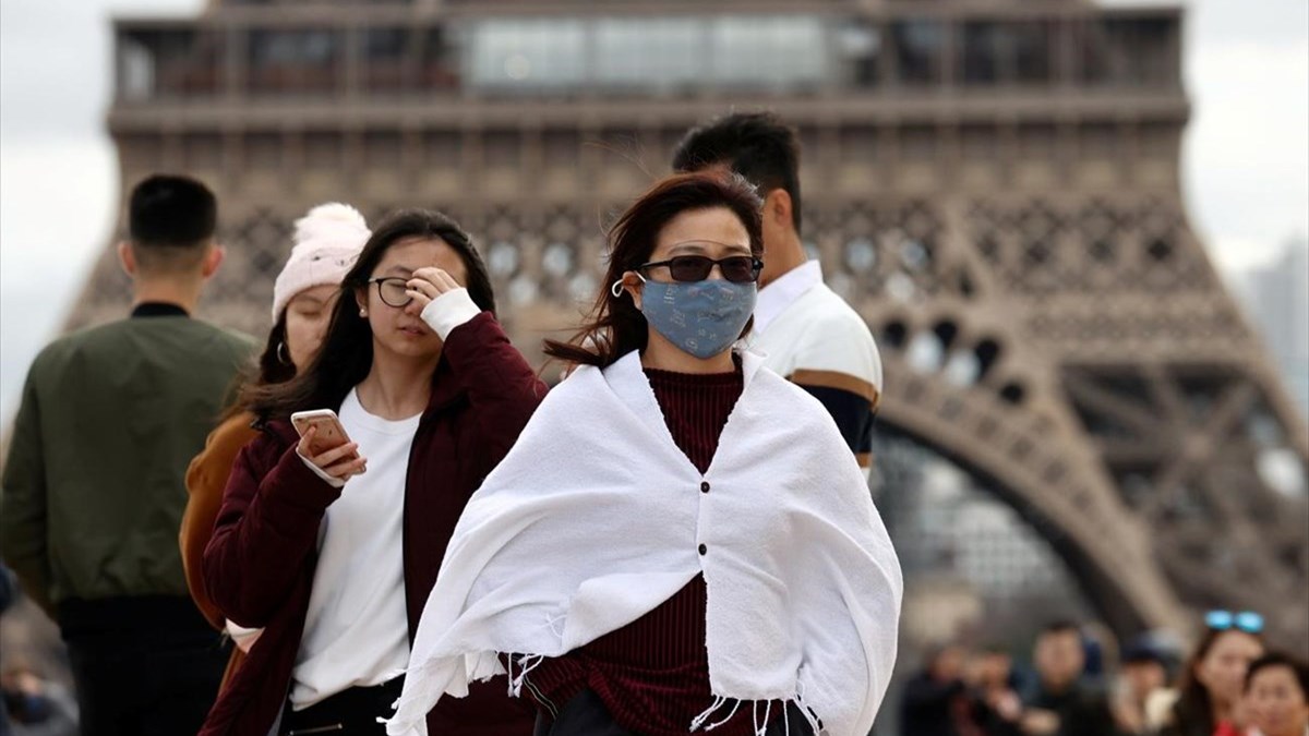 Κορονοϊός: “Βράζει” η Γαλλία με ρεκόρ νοσηλευομένων στις ΜΕΘ από τις αρχές του έτους