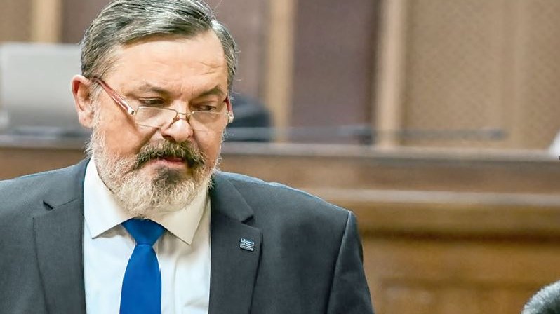 Ψάχνουν σε πέντε χώρες τον υπαρχηγό της Χρυσής Αυγής