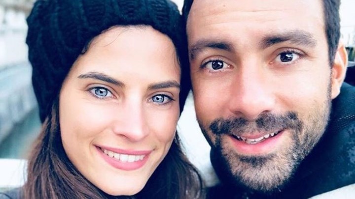 Χριστίνα Μπόμπα – Σάκης Τανιμανίδης: Οι αποτυχημένες προσπάθειες, οι λιγούρες και η αναμονή για τα δίδυμα