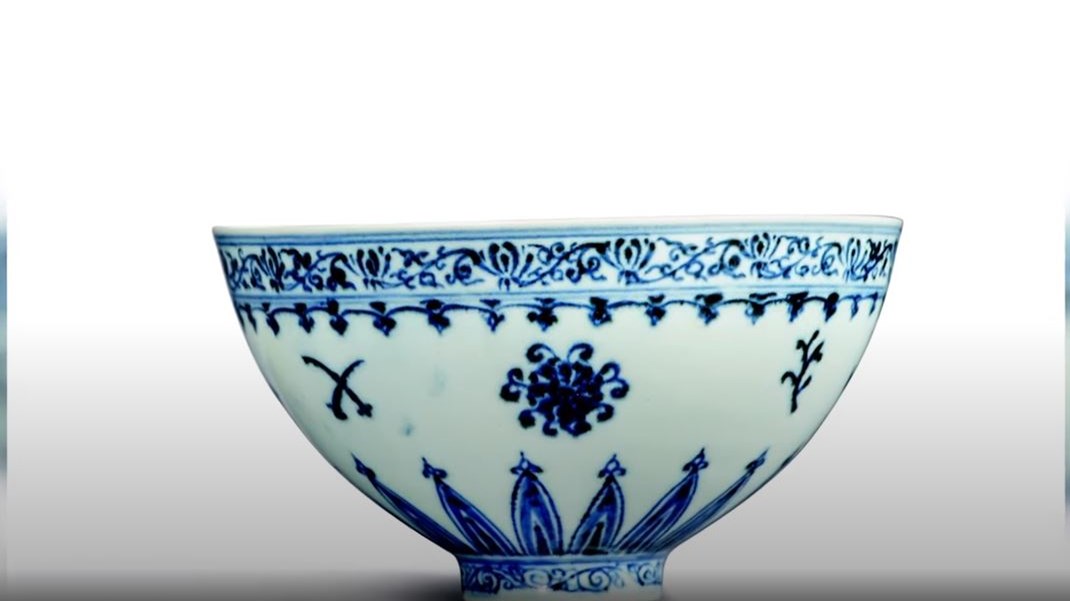 ΗΠΑ: Aγόρασε μπολ για 35 δολάρια και βγαίνει σε δημοπρασία για… μισό εκατομμύριο – BINTEO