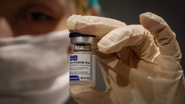 Κορονοϊός: Ο Ευρωπαϊκός Οργανισμός Φαρμάκων ξεκίνησε την αξιολόγηση του ρωσικού εμβολίου Sputnik V