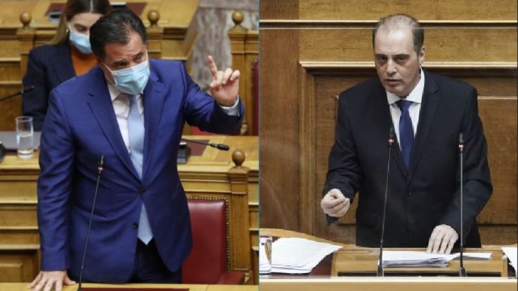 Βελόπουλος: Στην Αγγλία λένε ότι το εμβόλιο περιέχει αδενοϊό χιμπατζή – Η απάντηση του Γεωργιάδη