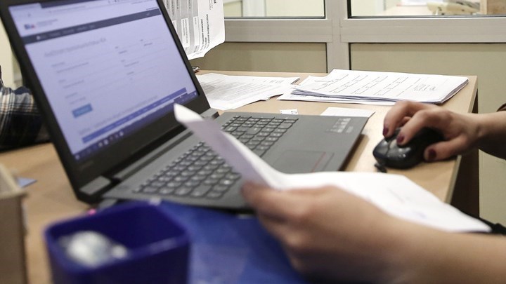 Τηλεργασία: Σε ποιες περιοχές αυξάνεται στο 60%