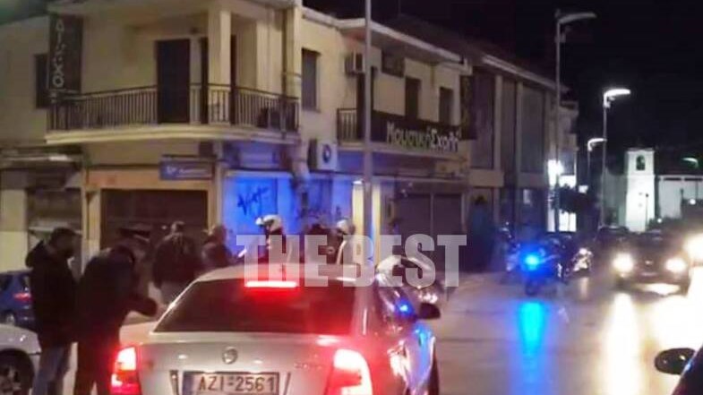 Πάτρα: Επίθεση με μολότοφ σε αστυνομικούς – ΦΩΤΟ