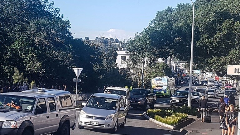 Σεισμός στη Νέα Ζηλανδία: Χιλιάδες πολίτες απομακρύνθηκαν από τα σπίτια τους