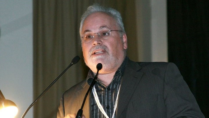 Παυλάκης: Ακόμα σε κίνδυνο κατάρρευσης η Αττική – Θα περάσουμε τα 100 θύματα τη μέρα – Τι είπε για το Πάσχα