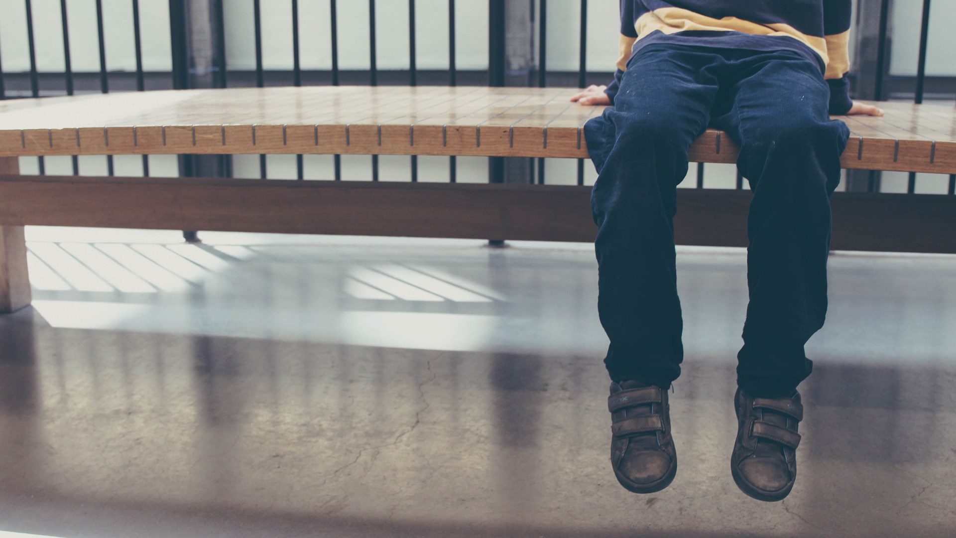 Παιδοφιλία: Πώς μπορούν οι γονείς να προστατέψουν τα παιδιά τους