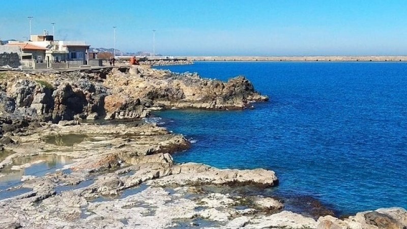 Κρήτη: Yποχώρησε η στάθμη της θάλασσας σε πολλές περιοχές – Η εξήγηση των ειδικών – ΦΩΤΟ