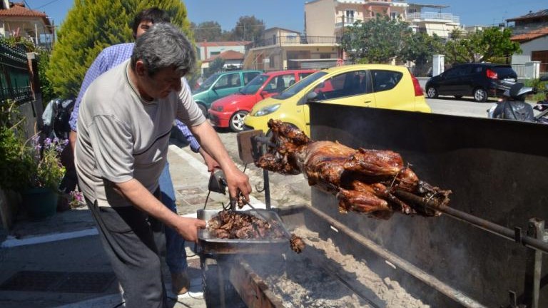 Εξαδάκτυλος: Θα κάνουμε ένα κανονικό Πάσχα – Τι είπε για λιανεμπόριο και σχολεία
