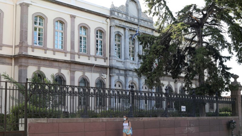 Μυτιλήνη: Βόμβα στο δικαστικό Μέγαρο από αντιεξουσιαστές για τον Δημήτρη Κουφοντίνα