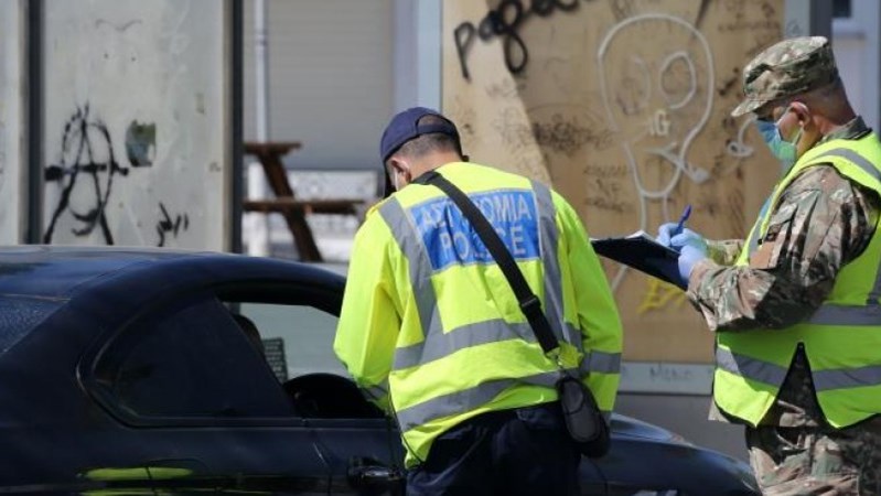 Χαμός σε εμπορικό κέντρο στη Λευκωσία: Δεν φορούσε μάσκα και επιτέθηκε σε αστυνομικό