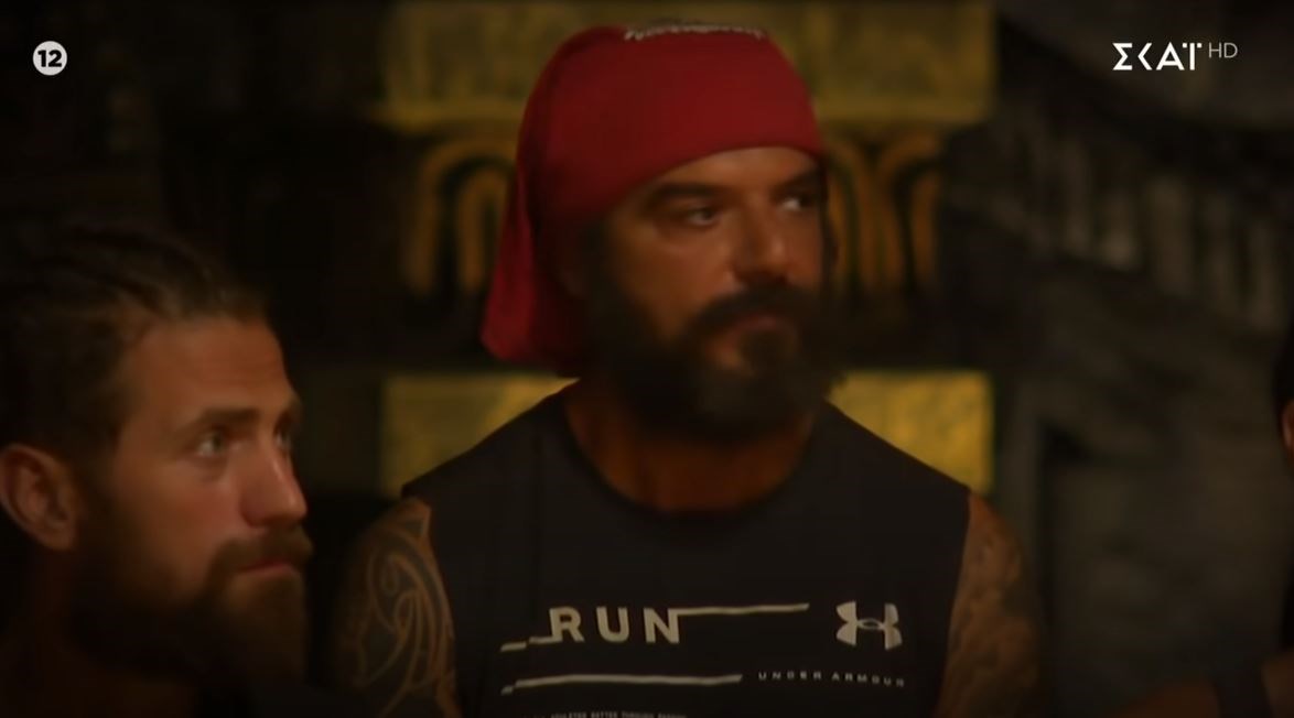 Survivor: Βγαίνουν τα “μαχαίρια” μεταξύ Τριαντάφυλλου και Κοψιδά – Xαμός στους Μπλε