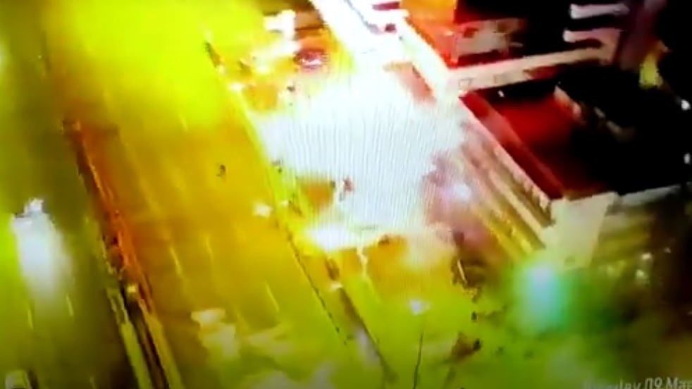 Νέα Σμύρνη: Τα επεισόδια σε ΒΙΝΤΕΟ από drone – Κυνηγητό στους δρόμους