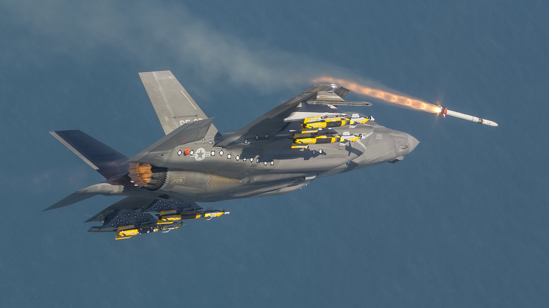 To F-35, οι φήμες για πρόωρο τερματισμό παραγωγής του και η Ελλάδα