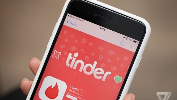 H γνωριμία μέσω Tinder εξελίχθηκε σε εφιάλτη – Πώς περιγράφει το μαρτύριο που έζησε στα χέρια 32χρονου
