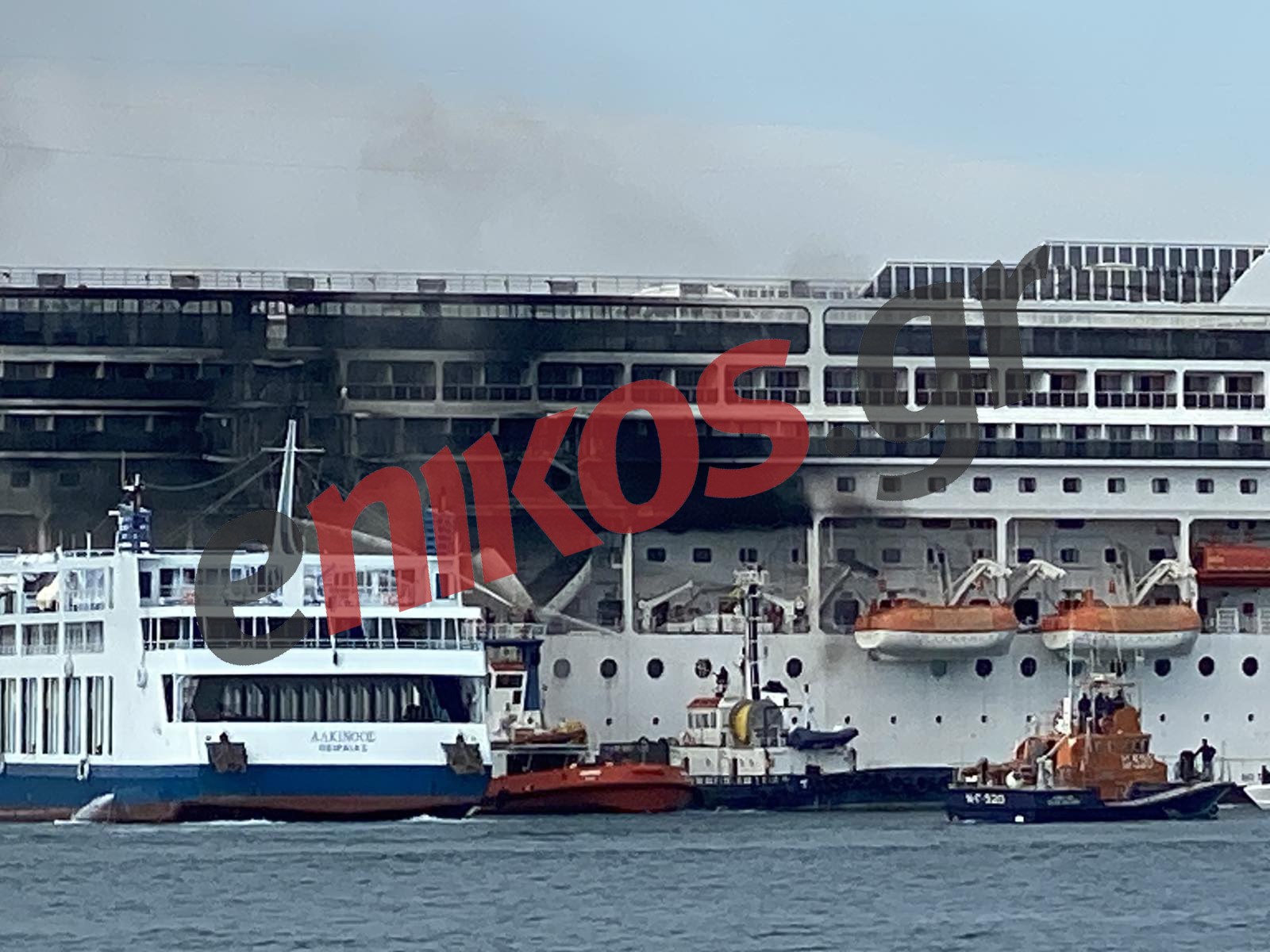 Φωτιά σε κρουαζιερόπλοιο στην Κέρκυρα – ΦΩΤΟ αναγνώστη