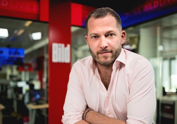 Γερμανία: Προσωρινή αναστολή καθηκόντων για τον διευθυντή της Bild μετά από καταγγελίες γυναικών