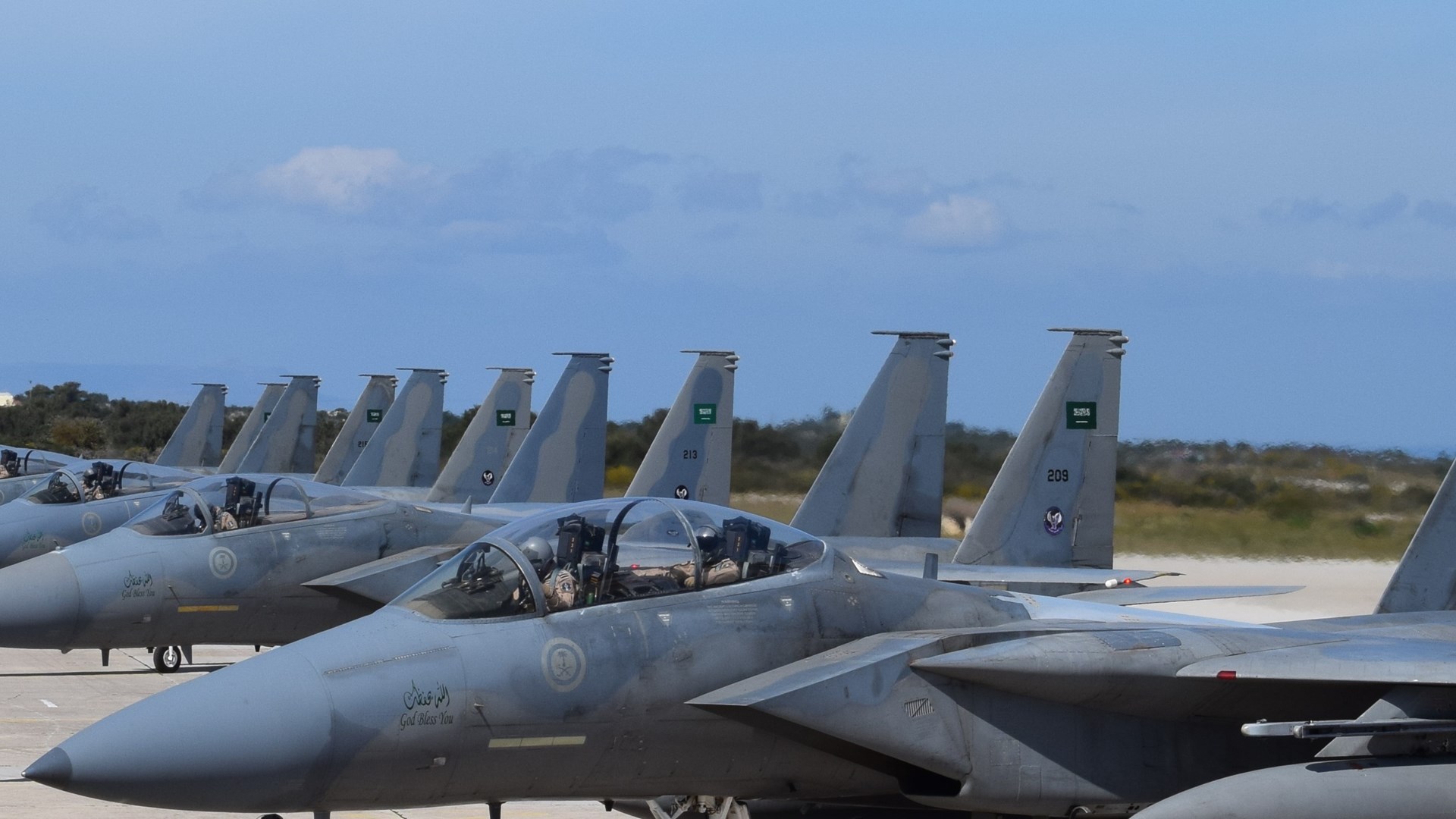 Συνωστισμός από F-18 και F-15 στον αέρα της Σούδας – ΦΩΤΟ – BINTEO