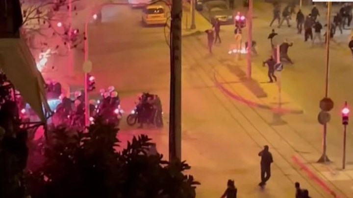 Νέα Σμύρνη: Προφυλακιστέος ο 22χρονος για την επίθεση κατά του αστυνομικού