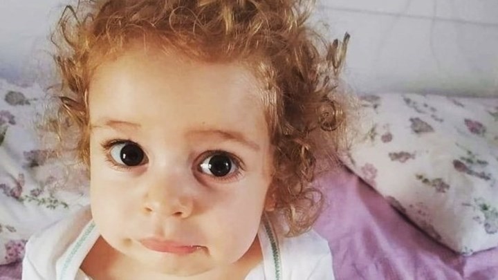 Καθαρά Δευτέρα: Ο Παναγιώτης – Ραφαήλ ντύθηκε μικρός πρίγκιπας – ΦΩΤΟ