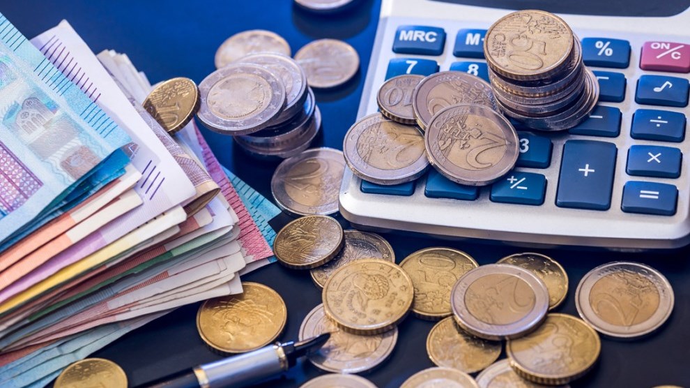 Επίδομα 400 ευρώ: Πληρώνονται σήμερα 44.248 ελεύθεροι επαγγελματίες και επιστήμονες