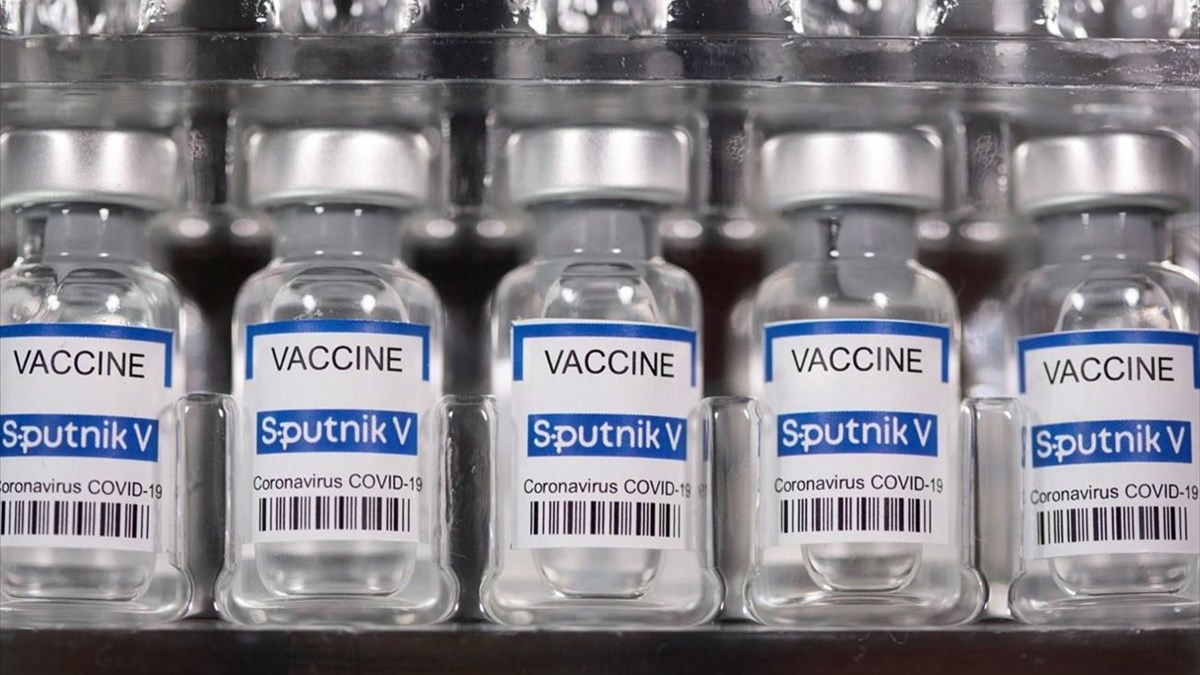 Καταγγελία “βόμβα” από το Κρεμλίνο: Ασκείται πίεση σε χώρες να μην αγοράσουν το Sputnik V