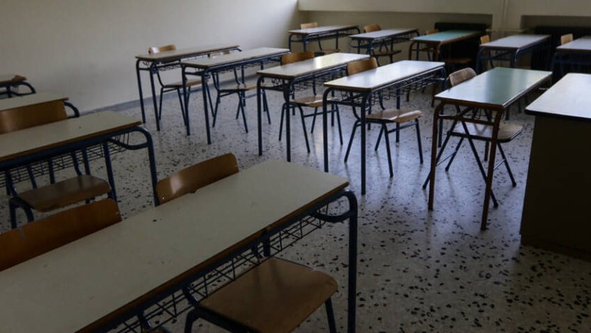 ΕΛΜΕ Πειραιά: Νεκρός από κορονοϊό μαθητής ειδικού σχολείου – Τι καταγγέλλουν οι εκπαιδευτικοί