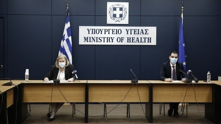 Θεμιστοκλέους: Πότε ανοίγει η πλατφόρμα ραντεβού για τους 70-74 και 65-69